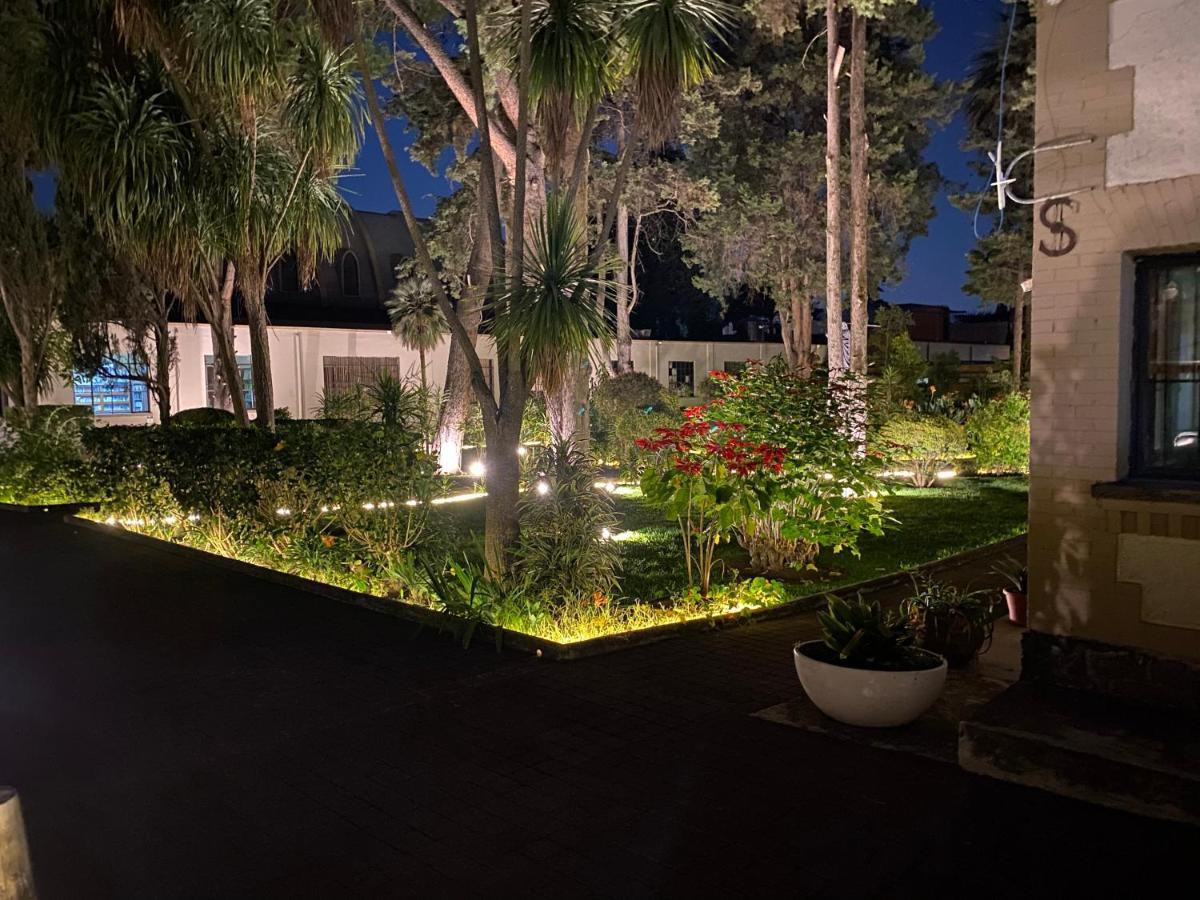 Hotel Express Quinta Soledad 墨西哥城 外观 照片